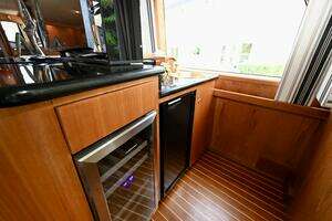 Captivator 84ft Palmer Johnson Yacht For Sale