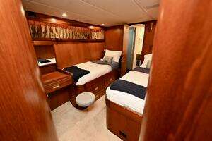Captivator 84ft Palmer Johnson Yacht For Sale