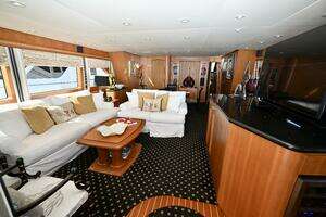 Captivator 84ft Palmer Johnson Yacht For Sale