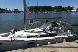 2014 Beneteau Oceanis 48 thumbnail 2