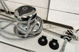 2014 Beneteau Oceanis 48 thumbnail 12