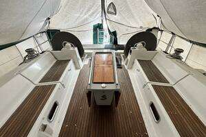 2014 Beneteau Oceanis 48 thumbnail 18