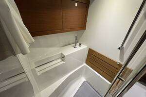 2014 Beneteau Oceanis 48 thumbnail 46