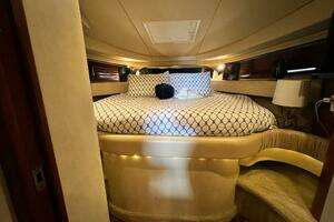2002 Sea Ray 380 Sundancer thumbnail 13