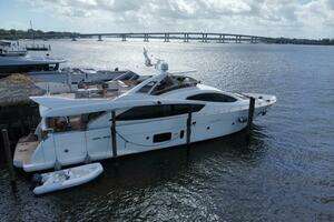 2009 Astondoa 95 GLX thumbnail 9