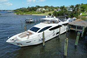 2009 Astondoa 95 GLX thumbnail 11