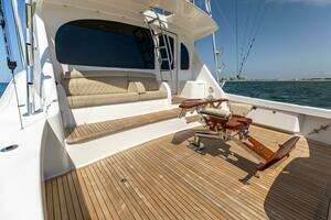 2018 Viking 62 Convertible thumbnail 3