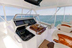 2018 Viking 62 Convertible thumbnail 31