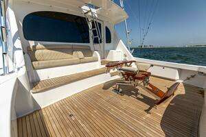 2018 Viking 62 Convertible thumbnail 34