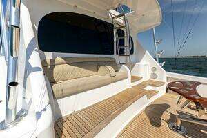 2018 Viking 62 Convertible thumbnail 35