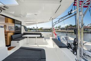42ft Lagoon Yacht For Sale