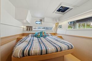 42ft Lagoon Yacht For Sale