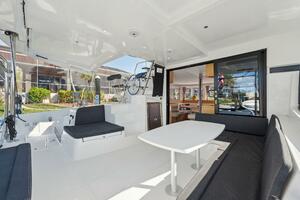 42ft Lagoon Yacht For Sale
