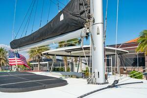 42ft Lagoon Yacht For Sale