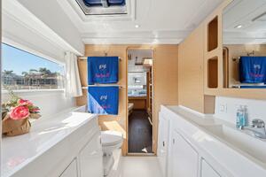 42ft Lagoon Yacht For Sale