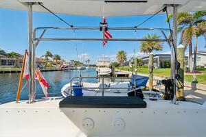 42ft Lagoon Yacht For Sale