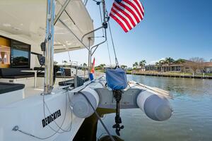 42ft Lagoon Yacht For Sale
