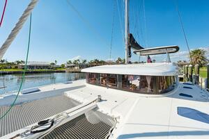 42ft Lagoon Yacht For Sale