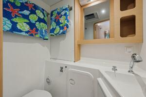 42ft Lagoon Yacht For Sale