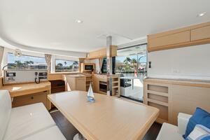42ft Lagoon Yacht For Sale