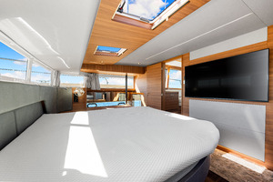 54ft Aquila Yacht For Sale