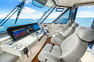 2022 Aquila 54 thumbnail 55