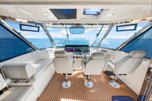 54ft Aquila Yacht For Sale