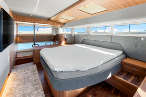 54ft Aquila Yacht For Sale