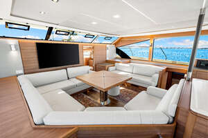 2022 Aquila 54 thumbnail 82