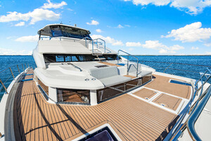 54ft Aquila Yacht For Sale