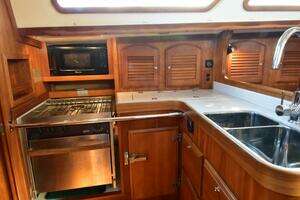 2004 Sabre 386 thumbnail 18