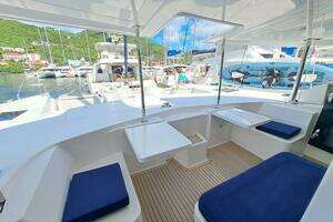 2016 Leopard 58 thumbnail 10