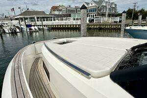 2023 Astondoa 377 Coupe Outboard thumbnail 33