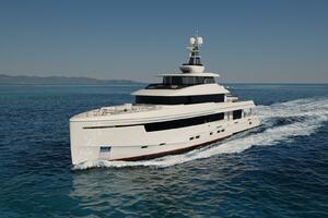 MAGNOLIA Worth Avenue Yachts