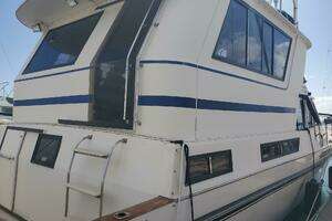 1985 Californian 5239 Cockpit Motor Yacht thumbnail 5