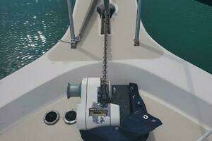 1985 Californian 5239 Cockpit Motor Yacht thumbnail 10