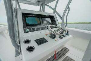TRIPLE C 2024 SeaHunter 33 Tournament Yacht For Sale in North Palm Beach FL