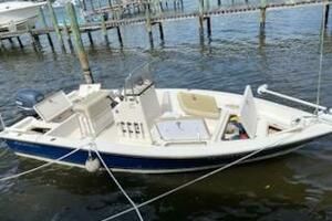 19ft Cobia Yacht For Sale