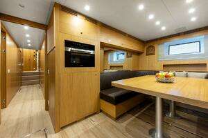 2022 Benetti B.Now 50 thumbnail 20