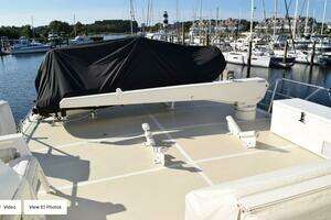 2002 Grand Alaskan Flush Deck  CPMY thumbnail 7