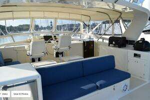 2002 Grand Alaskan Flush Deck  CPMY thumbnail 10