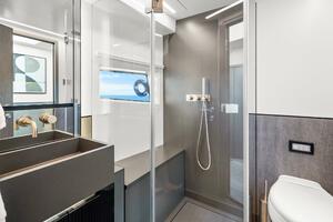 63ft Pearl Yacht For Sale