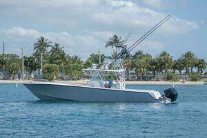 Zero Beach 2021 SeaVee 390z Yacht For Sale in Singer Island FL