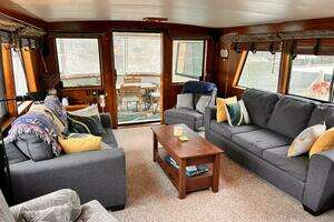 1980 Hatteras 58 MY thumbnail 12