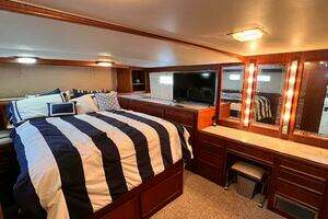 1980 Hatteras 58 MY thumbnail 48
