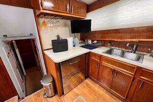 1980 Hatteras 58 MY thumbnail 33