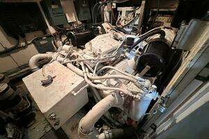 1980 Hatteras 58 MY thumbnail 38