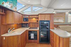 Sunset Chaser 43ft Silverton Yacht For Sale