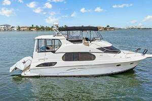 Sunset Chaser 43ft Silverton Yacht For Sale