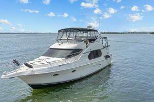 Sunset Chaser 43ft Silverton Yacht For Sale